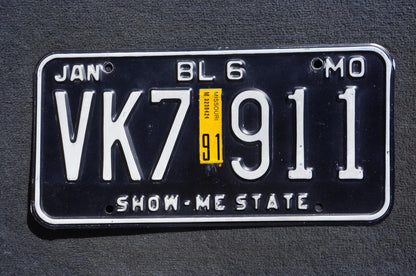 1991 Missouri Black Vintage License Plate # VK7 911 Show-me-state