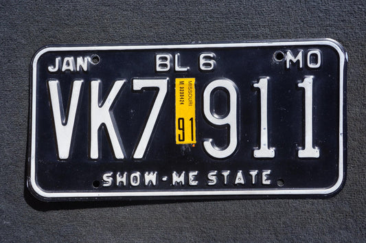 1991 Missouri Black Vintage License Plate # VK7 911 Show-me-state