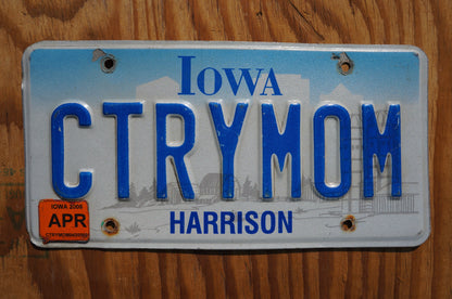 2006 Iowa Country Mom Vanity License Plate Harrison county - CTRY MOM