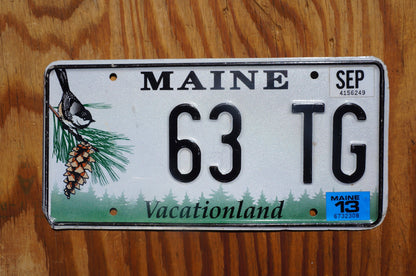 2013 Maine License Plate BIRD Pine Cone # 63 TG - Vacationland
