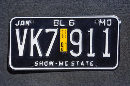 1991 Missouri Black Vintage License Plate # VK7 911 Show-me-state