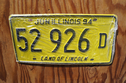 Mint 1994 Illinois Yellow License Plate Set / Pair # 52926 D - Unissued with original packaging