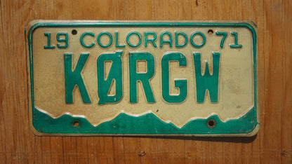 1971 Colorado Vanity Green Snow Mountains License Plate - K0RGW