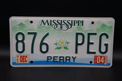 2004 Mississippi Embossed Green White Magnolia Flower License Plate # 876 PEG