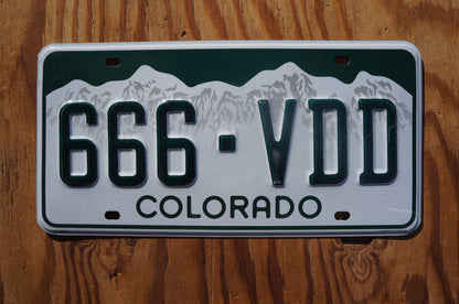 Colorado SNOW MOUNTAINS License Plate # 666 - VDD