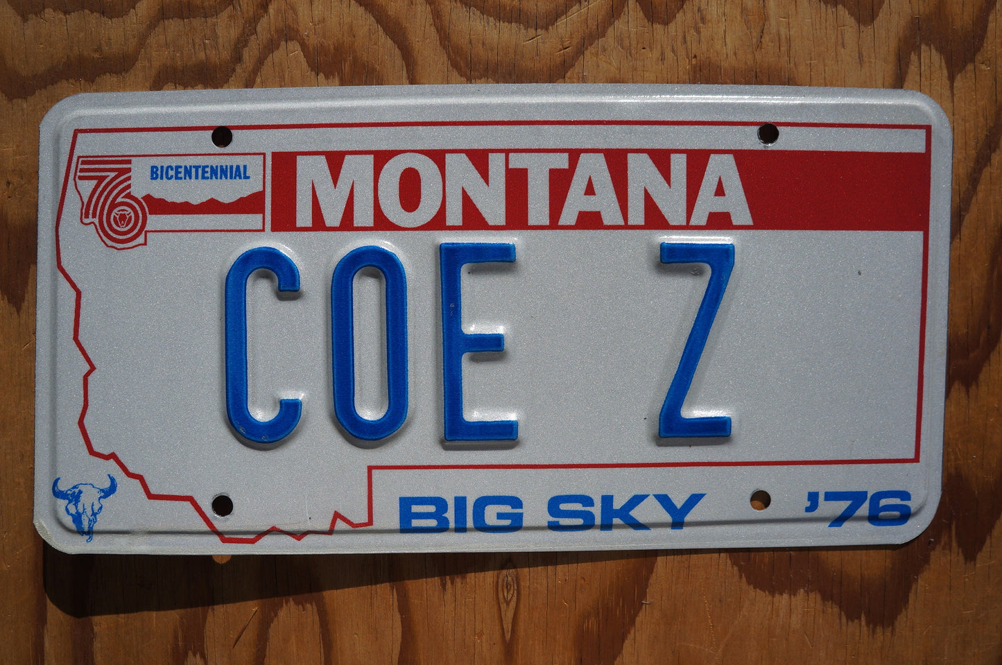 1976 Montana Cozy Vanity License Plate - COEZ