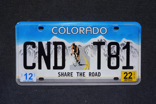 2022 Colorado SHARE THE ROAD Snow Mountains Blue License Plate Biker Cyclist Biking