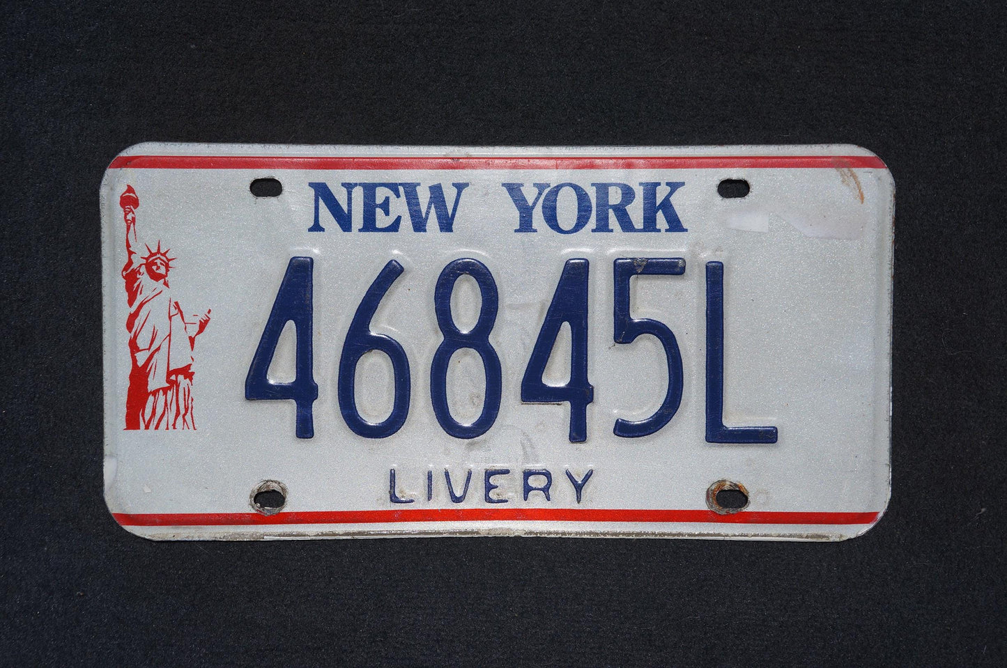 New York LIVERY Statue of Liberty Vintage License Plate