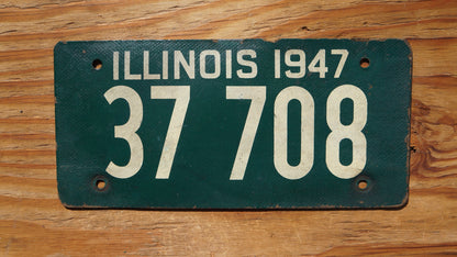 1947 Illinois FIBER BOARD Green License Plate # 37 708